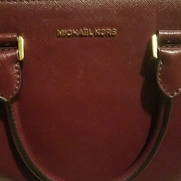 Michael Kors Crossbody - Picture 2 of 8